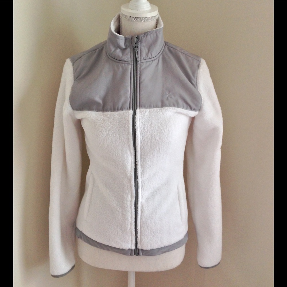 Ladies DANSKIN NOW mock turtle jacket.